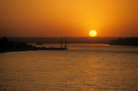Le Nil 5 (coucher du soleil) Egypte